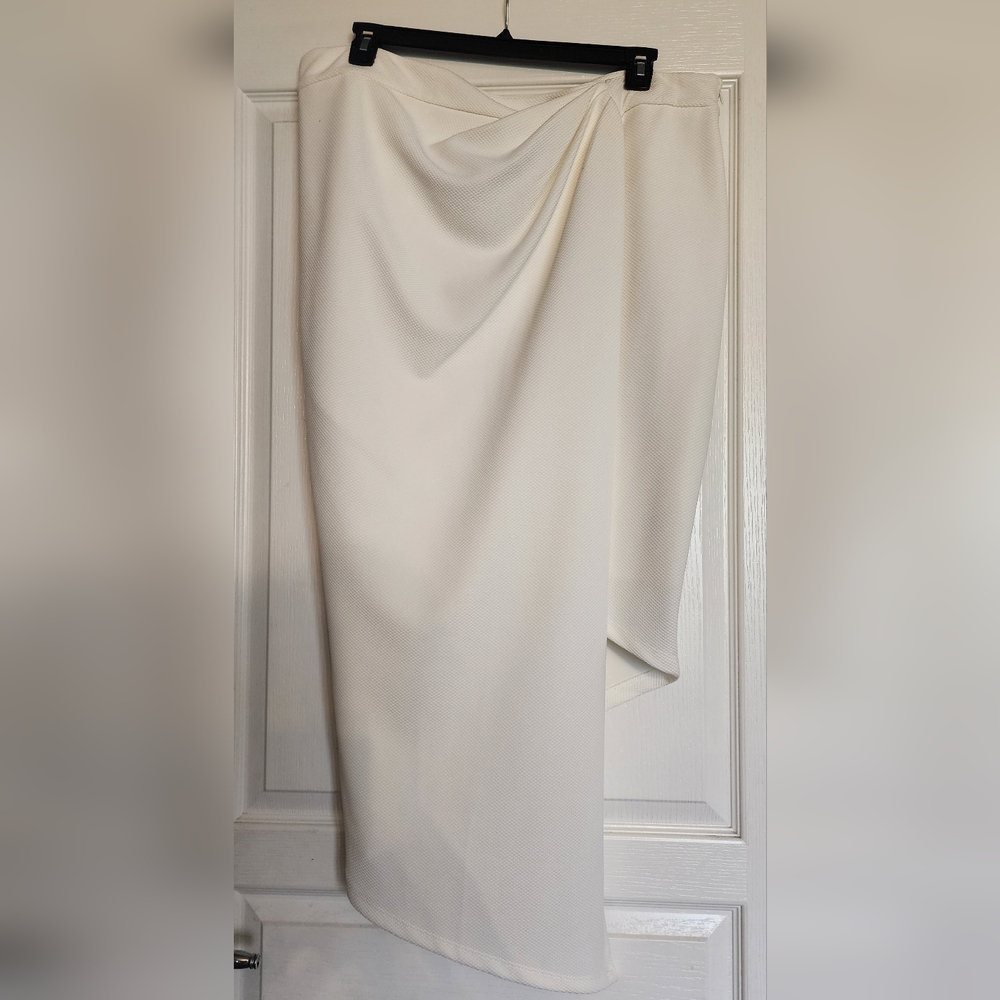 Monif C. Skirt